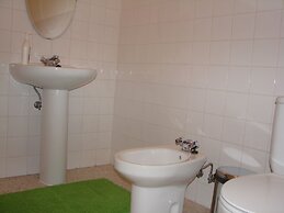 Lisbon RiverView Hostel