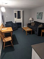 Eastern Inn & Suites