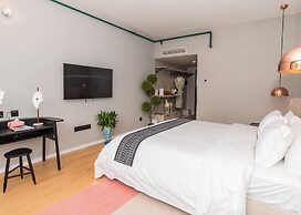 Qingdao The Castle Hotel