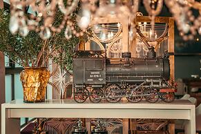 Qingdao The Castle Hotel