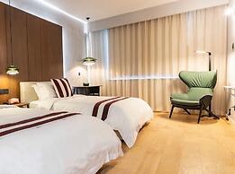 Qingdao The Castle Hotel