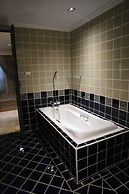 At Pingnakorn Huaykaew Chiangmai