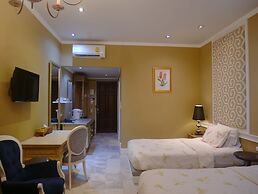 At Pingnakorn Huaykaew Chiangmai