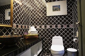 At Pingnakorn Huaykaew Chiangmai