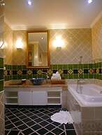 At Pingnakorn Huaykaew Chiangmai