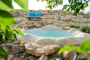 Carmey Avdat Farm