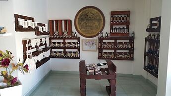 Moniatis Hotel