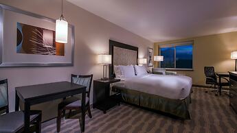 Holiday Inn Express & Suites Colorado Springs Central by IHG