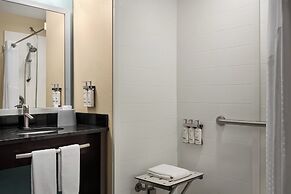 Holiday Inn Express & Suites Colorado Springs Central by IHG