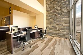 Holiday Inn Express & Suites Colorado Springs Central by IHG