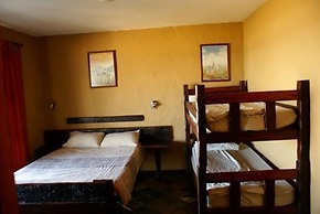 Island Vibe Jeffreys Bay Hostel