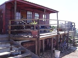 Island Vibe Jeffreys Bay Hostel
