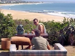 Island Vibe Jeffreys Bay Hostel