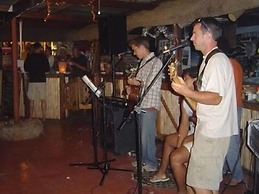 Island Vibe Jeffreys Bay Hostel