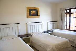 Island Vibe Jeffreys Bay Hostel