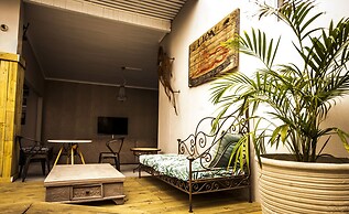 The Russel Guesthouse