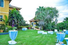 Milbrooks Villa and Retreat