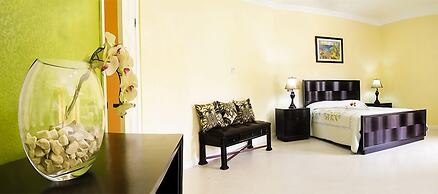 Milbrooks Villa and Retreat