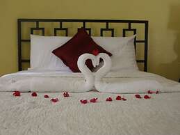 Milbrooks Villa and Retreat