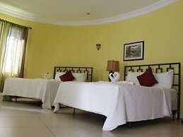 Milbrooks Villa and Retreat