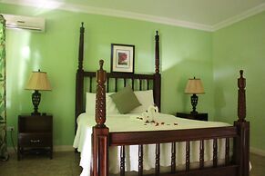 Milbrooks Villa and Retreat