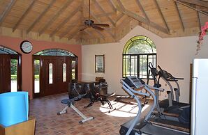 Milbrooks Villa and Retreat