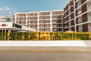 Ryans Ibiza Apartments - Adults Only