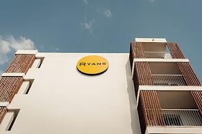 Ryans Ibiza Apartments - Adults Only