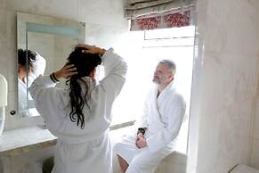 Bryn Woodlands House