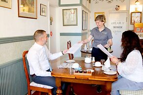 Bryn Woodlands House