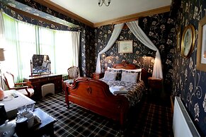 Bryn Woodlands House