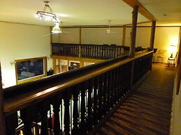 Harrison Hammond House Farmstay