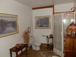 Harrison Hammond House Farmstay