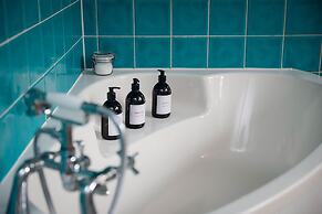 The Endeavour Restaurant With Rooms