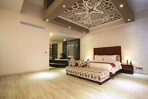 Olalani Resort and Condotel