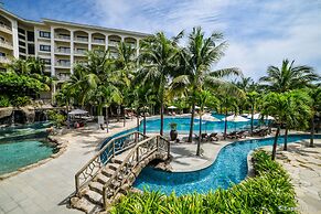 Olalani Resort and Condotel