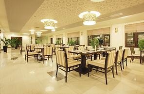 Olalani Resort and Condotel