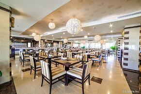 Olalani Resort and Condotel