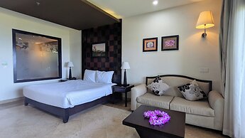 Olalani Resort and Condotel