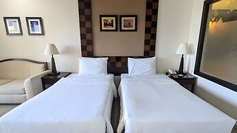 Olalani Resort and Condotel