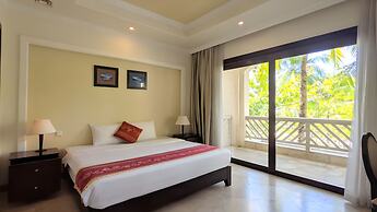 Olalani Resort and Condotel