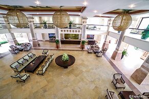 Olalani Resort and Condotel