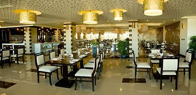 Olalani Resort and Condotel