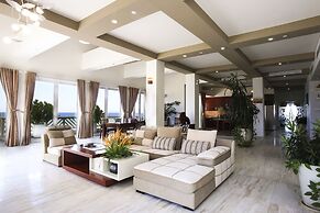 Olalani Resort and Condotel