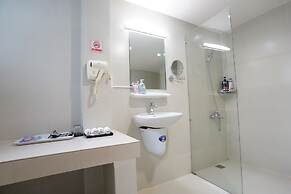 A25 Hotel - 14 Pho Duc Chinh