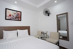 A25 Hotel - 14 Pho Duc Chinh