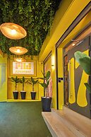 Athens Way Pop Art Hotel
