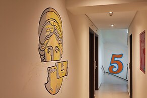 Athens Way Pop Art Hotel