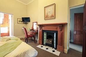 Nottingham Road Hotel