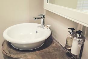 Nottingham Road Hotel